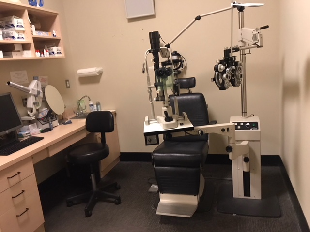 Eye exam room